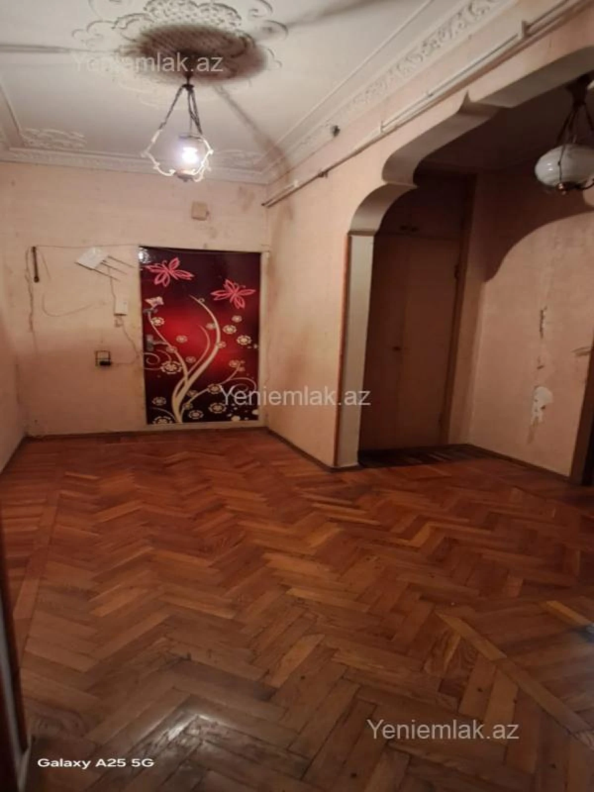 Satılır mənzil 76 m²