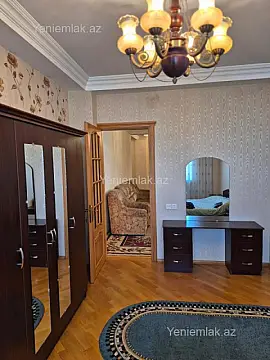 Satılır 4 otaqlı yeni tikili 180 m²