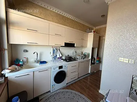 Satılır 3 otaqlı yeni tikili 90 m²