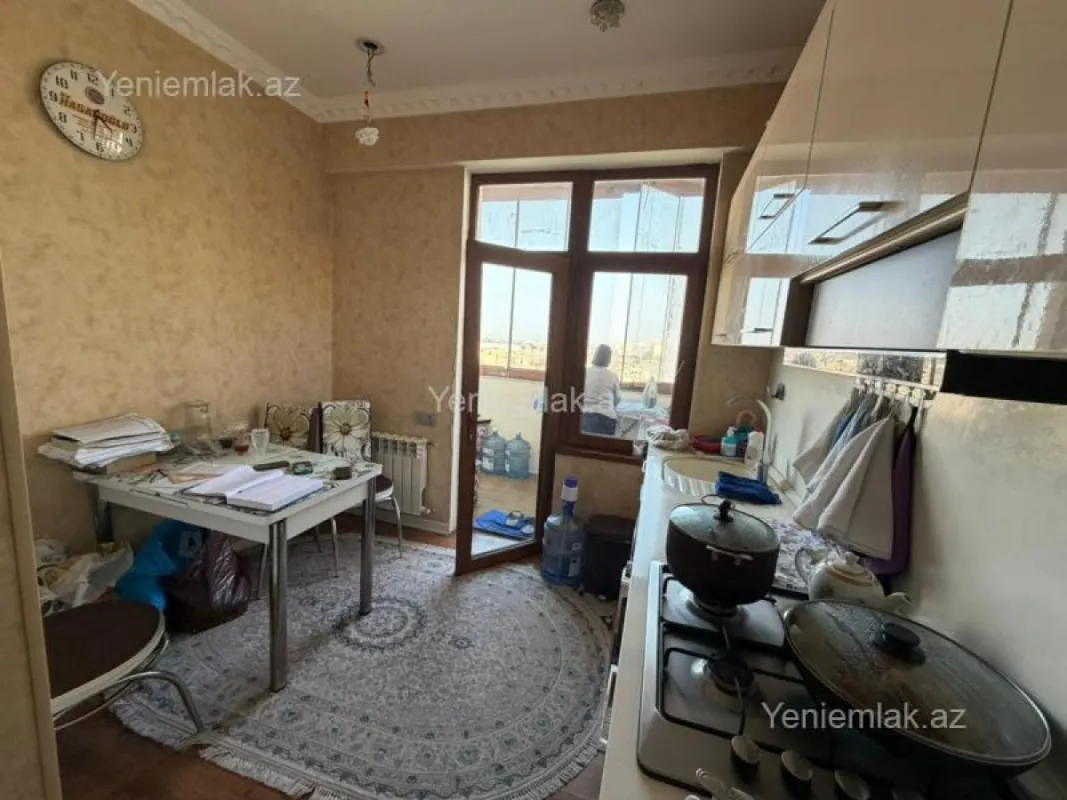 Satılır 3 otaqlı yeni tikili 90 m²