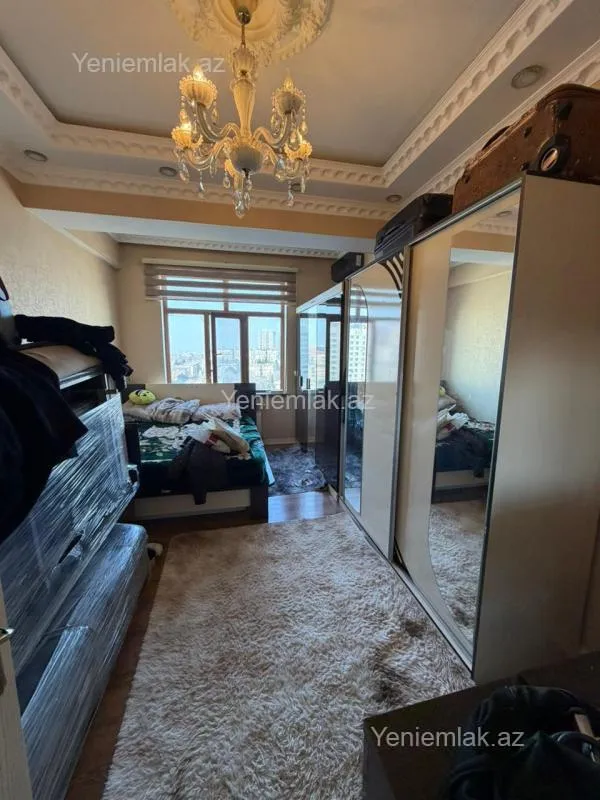 Satılır 3 otaqlı yeni tikili 90 m²