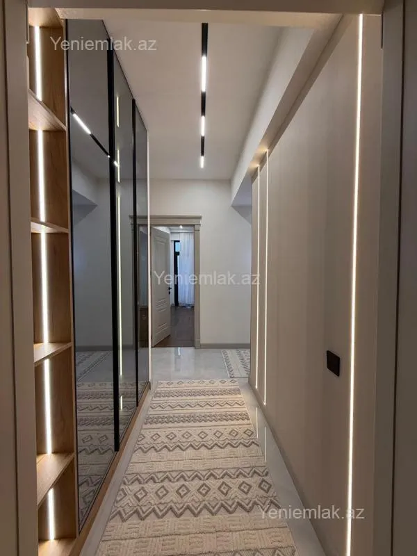Satılır 3 otaqlı yeni tikili 93 m²