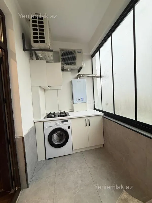 Satılır 3 otaqlı yeni tikili 93 m²