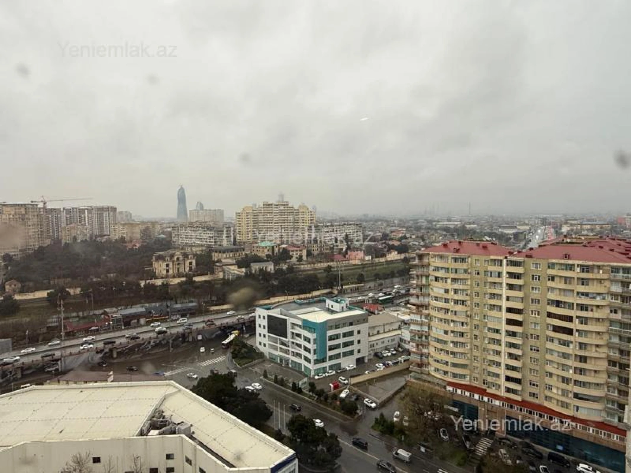 Satılır 3 otaqlı yeni tikili 93 m²