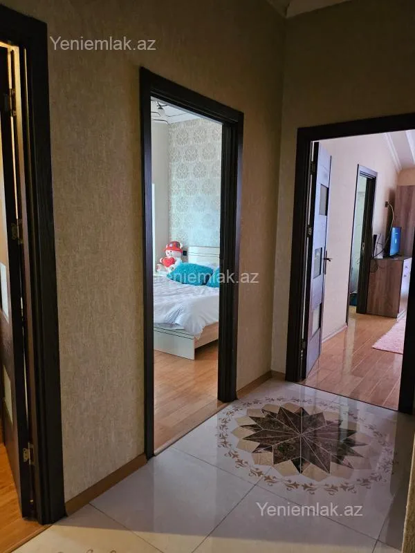 Satılır 3 otaqlı yeni tikili 60 m²
