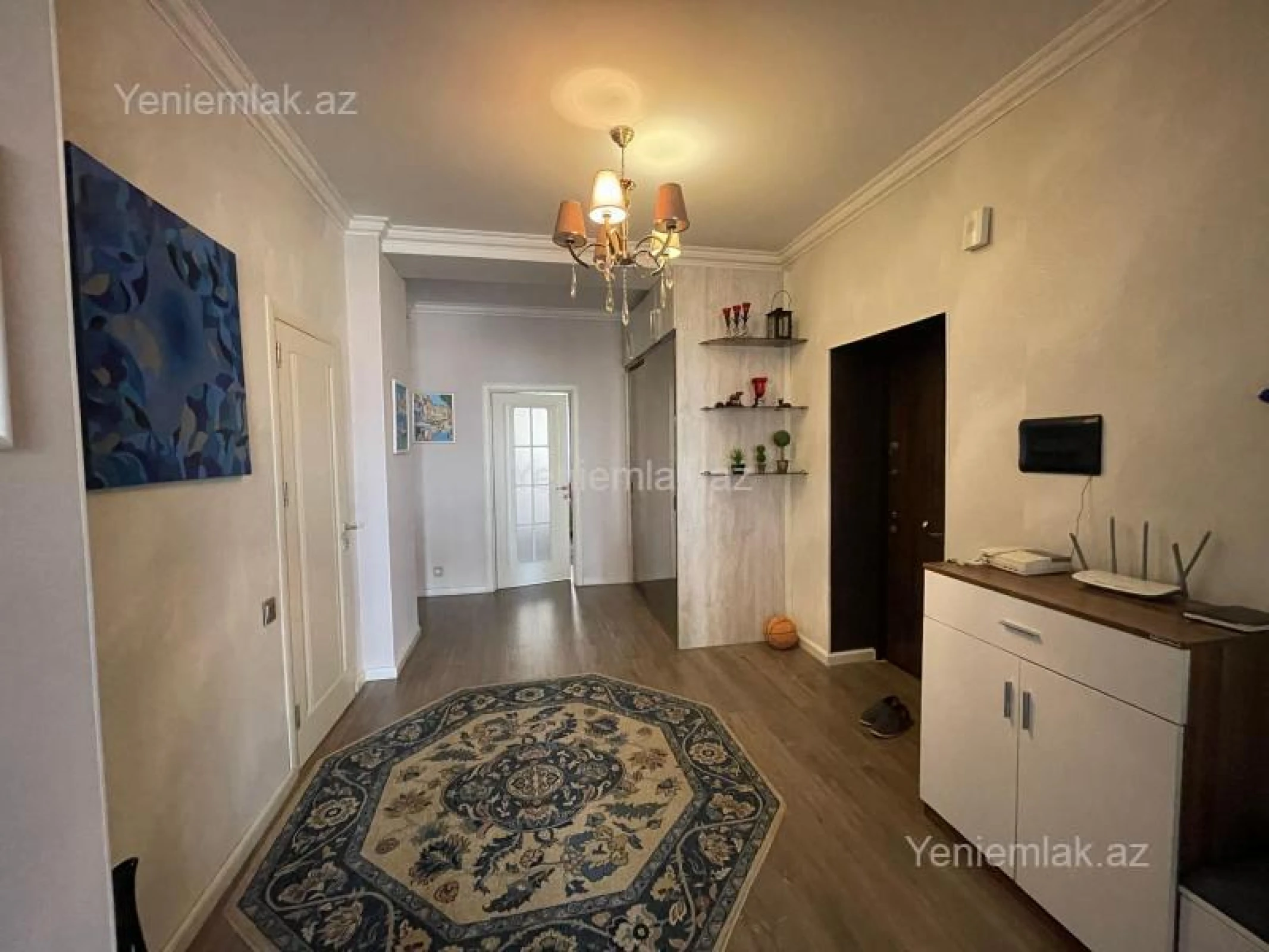 Satılır 3 otaqlı yeni tikili 137 m²