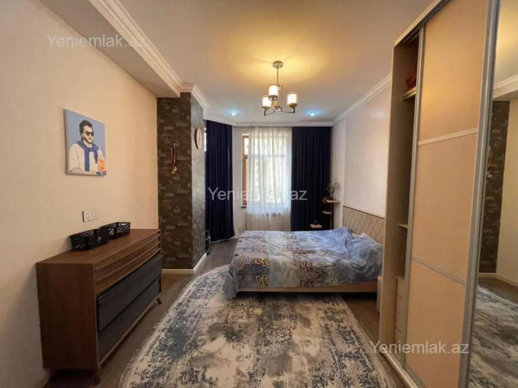 Satılır 3 otaqlı yeni tikili 137 m²