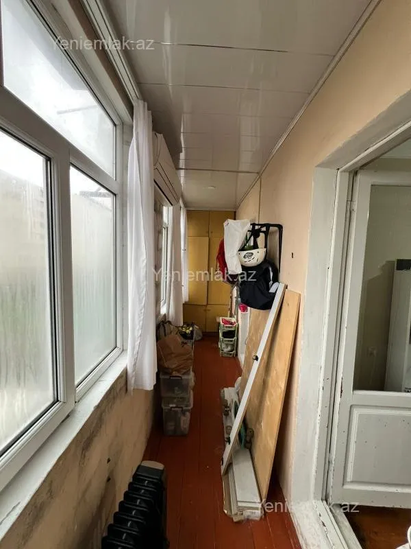 Satılır 3 otaqlı köhnə tikili 85 m²