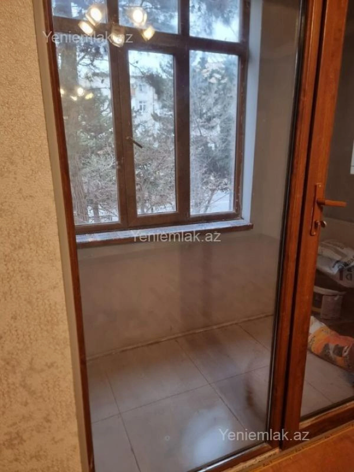 Satılır 3 otaqlı köhnə tikili 80 m²