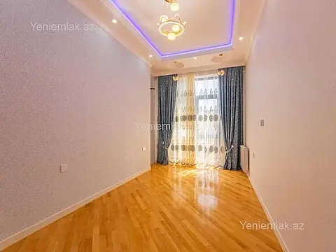 Satılır 3 otaqlı yeni tikili 105 m²