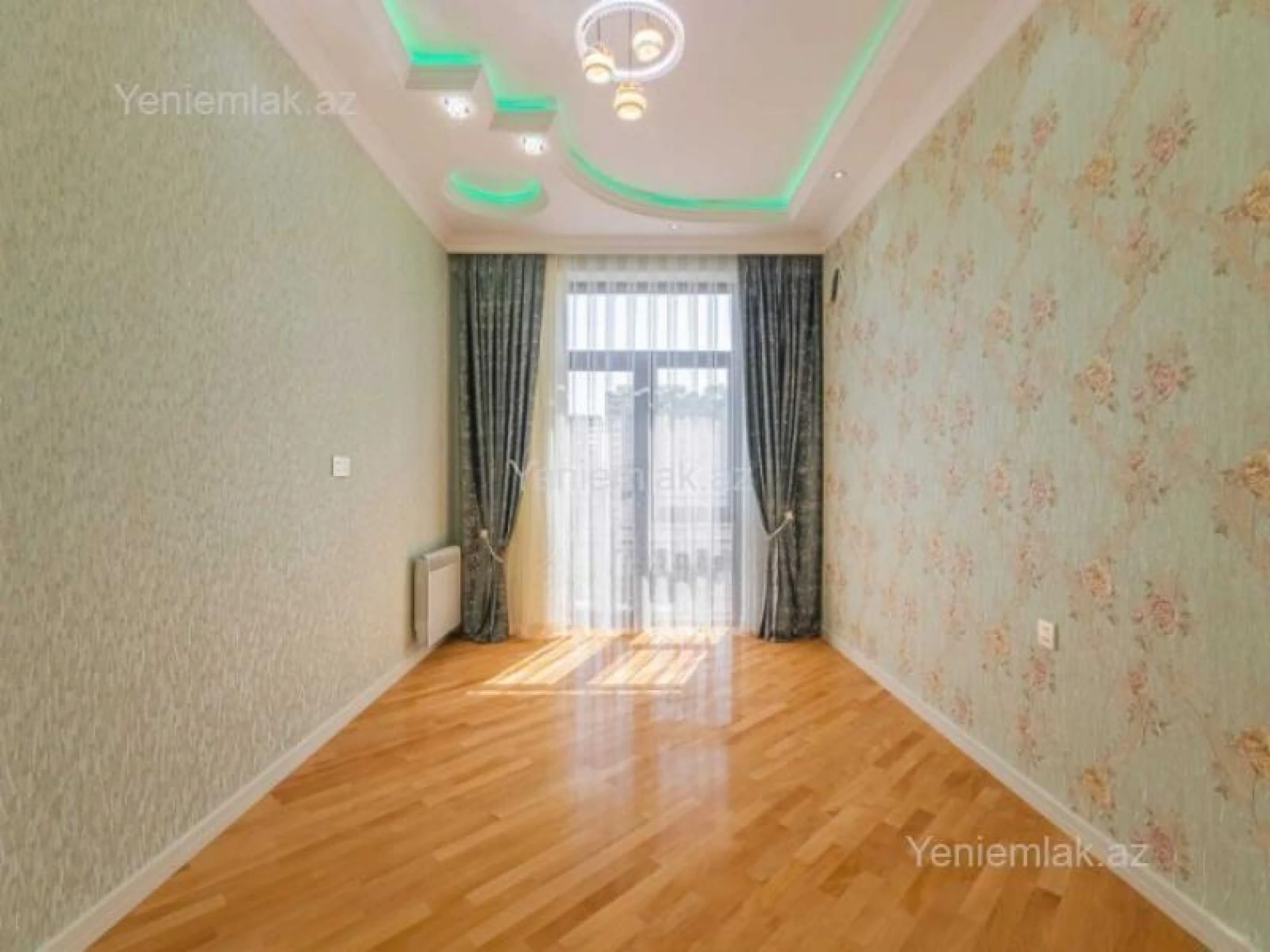 Satılır 3 otaqlı yeni tikili 105 m²
