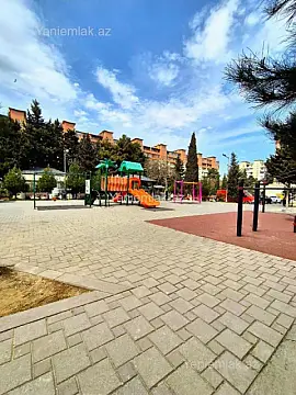 Satılır 2 otaqlı köhnə tikili 60 m²