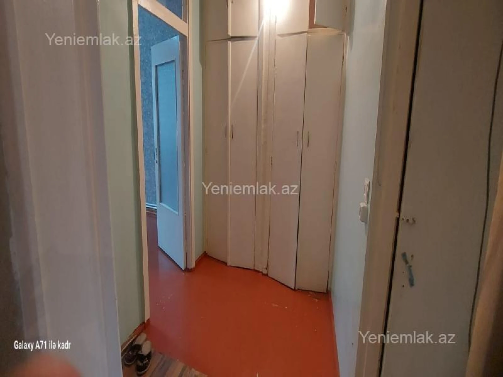 Satılır 2 otaqlı köhnə tikili 60 m²