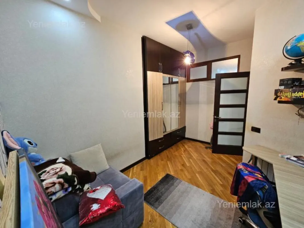 Satılır 3 otaqlı yeni tikili 95 m²