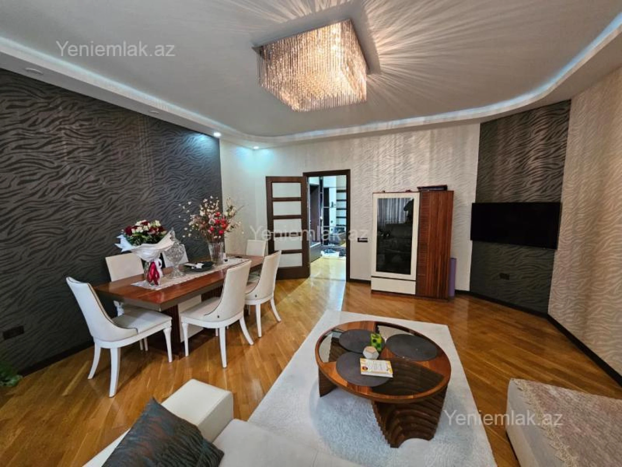 Satılır 3 otaqlı yeni tikili 95 m²