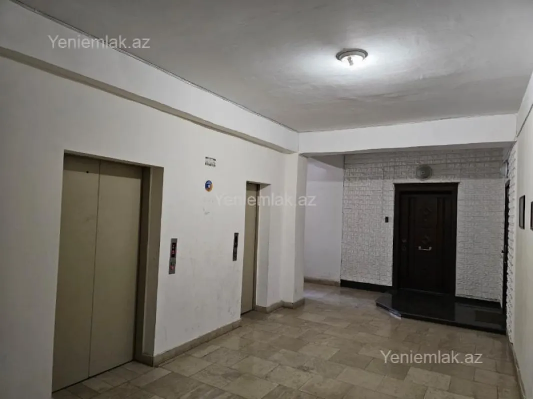 Satılır 3 otaqlı yeni tikili 95 m²