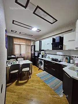 Satılır 3 otaqlı yeni tikili 95 m²