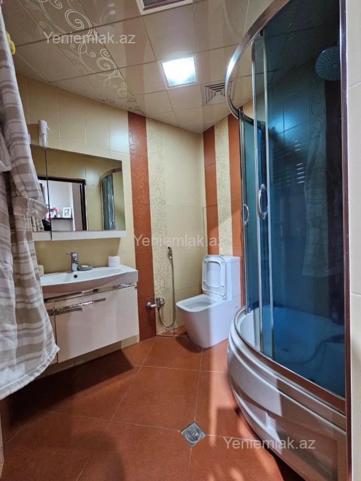 Satılır 3 otaqlı yeni tikili 95 m²