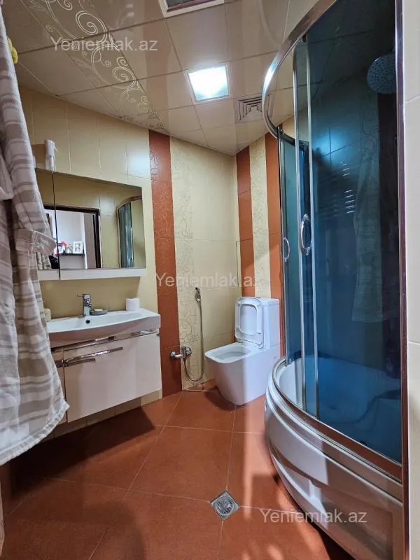 Satılır 3 otaqlı yeni tikili 95 m²