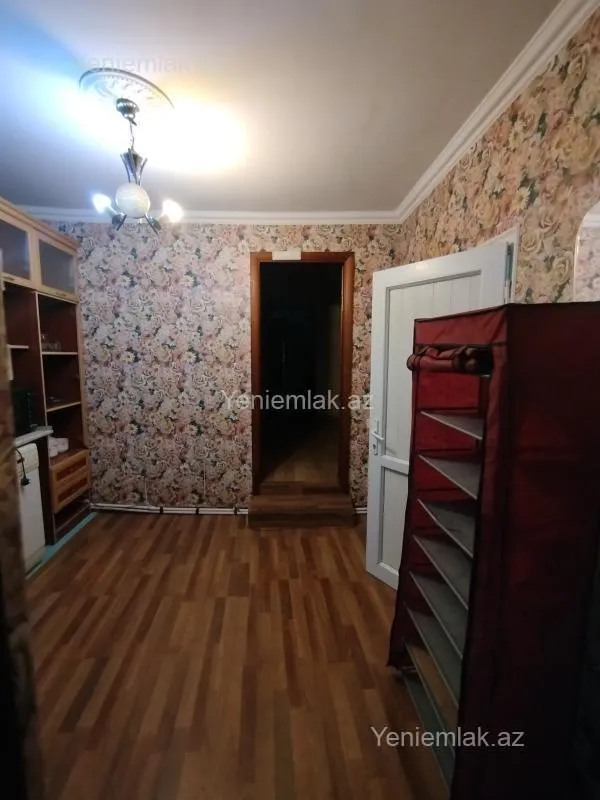 Satılır 2 otaqlı həyət evi 65 m²
