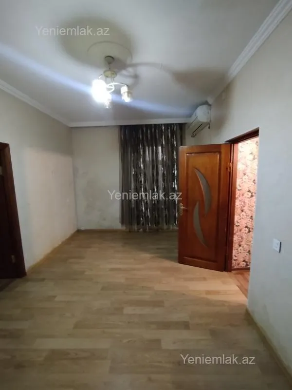 Satılır 2 otaqlı həyət evi 65 m²