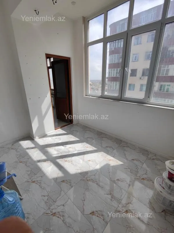 Satılır 2 otaqlı yeni tikili 65 m²