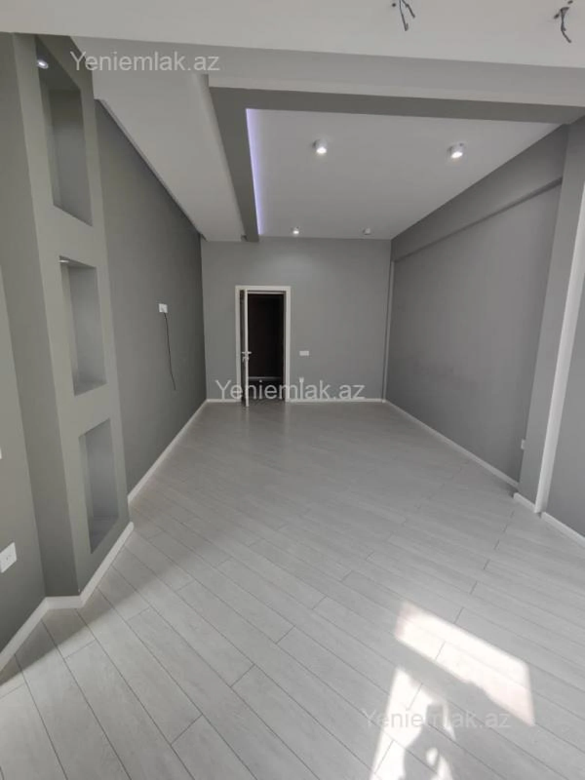 Satılır 2 otaqlı yeni tikili 65 m²