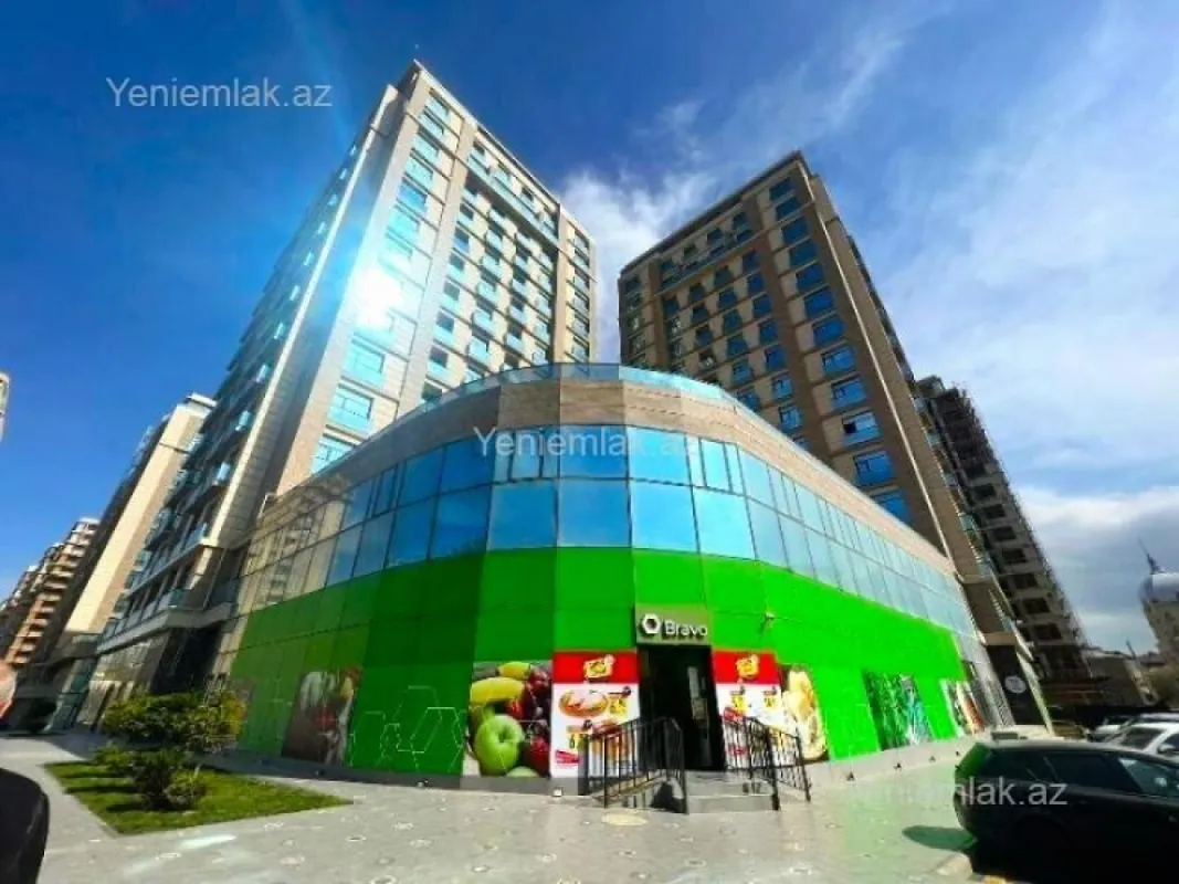 Satılır 3 otaqlı yeni tikili 100 m²