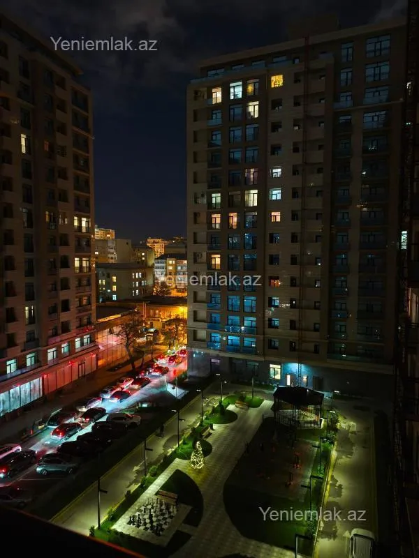 Satılır 3 otaqlı yeni tikili 100 m²