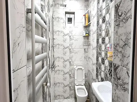 Satılır 5 otaqlı həyət evi 160 m²