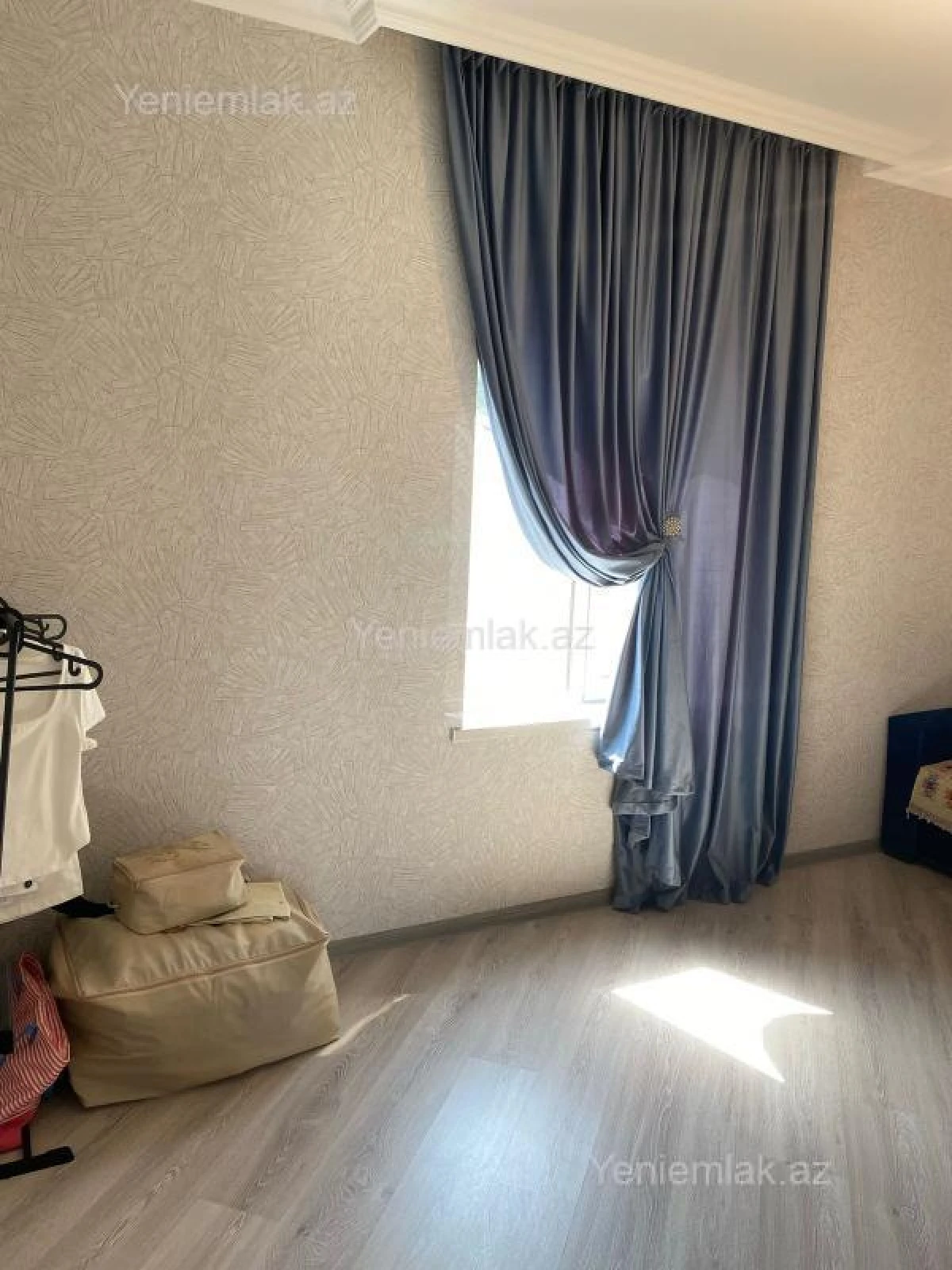 Satılır 5 otaqlı həyət evi 160 m²