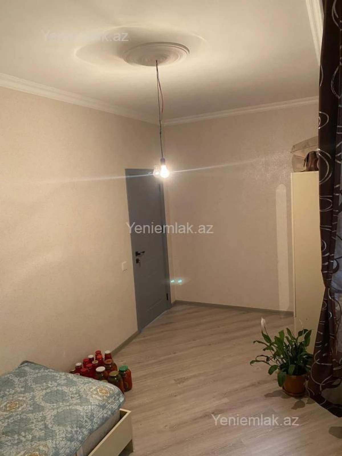 Satılır 5 otaqlı həyət evi 160 m²