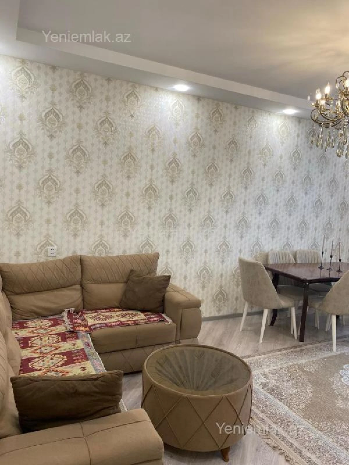 Satılır 5 otaqlı həyət evi 160 m²