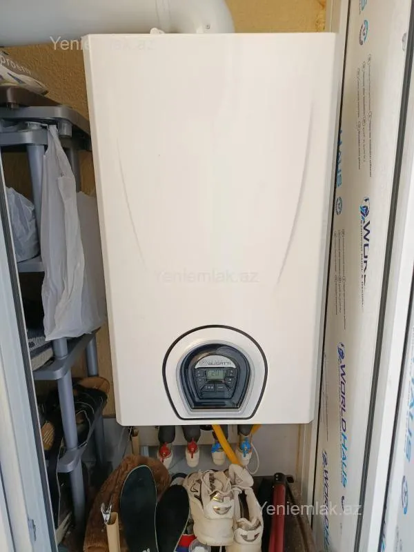 Satılır 4 otaqlı həyət evi 125 m²