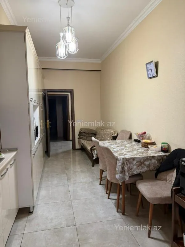Satılır 3 otaqlı yeni tikili 140 m²