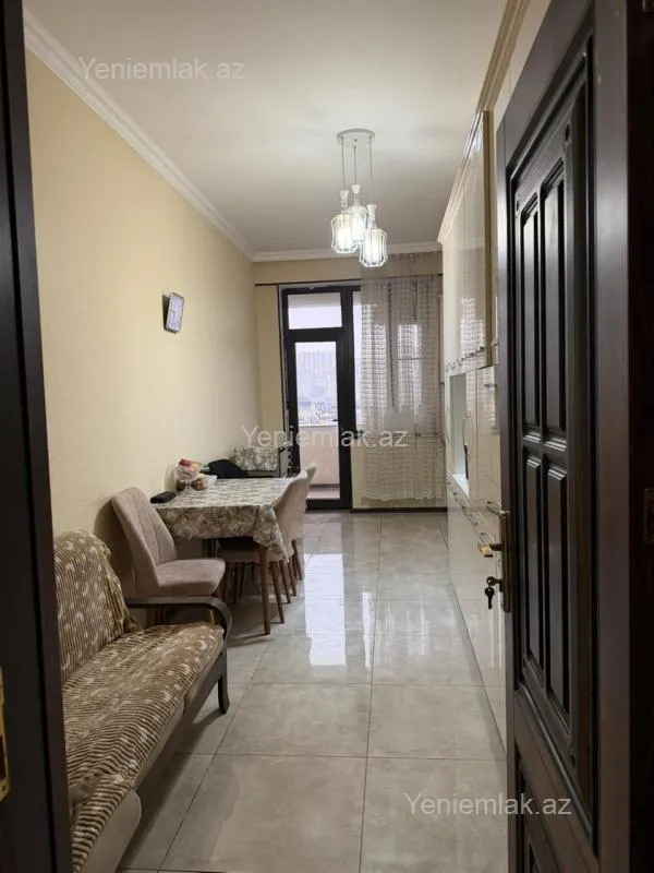 Satılır 3 otaqlı yeni tikili 140 m²