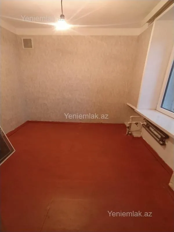 Satılır 2 otaqlı köhnə tikili 40 m²