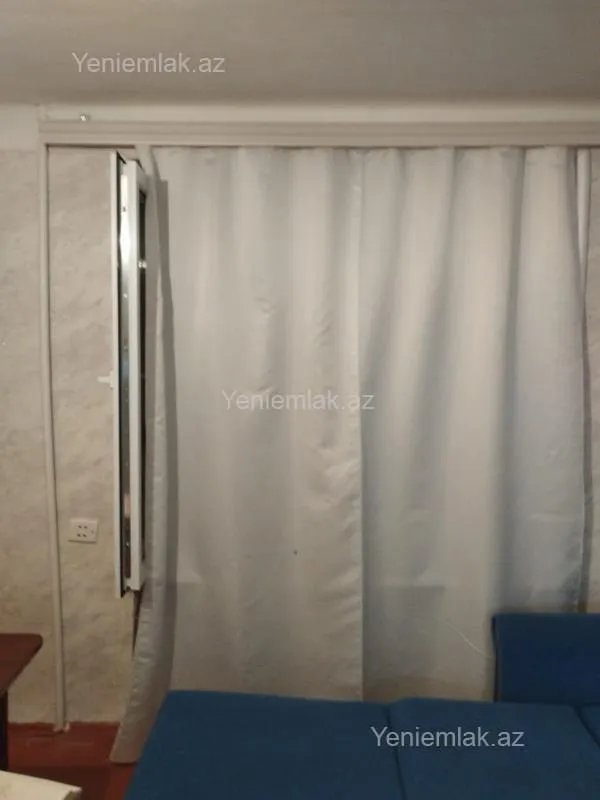 Satılır 2 otaqlı köhnə tikili 40 m²