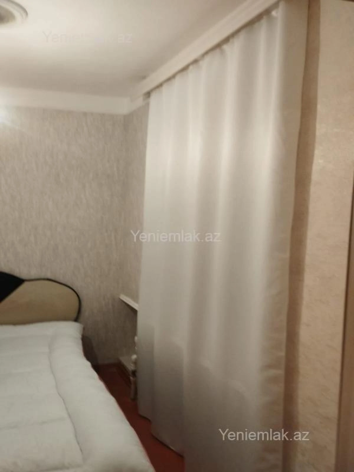 Satılır 2 otaqlı köhnə tikili 40 m²