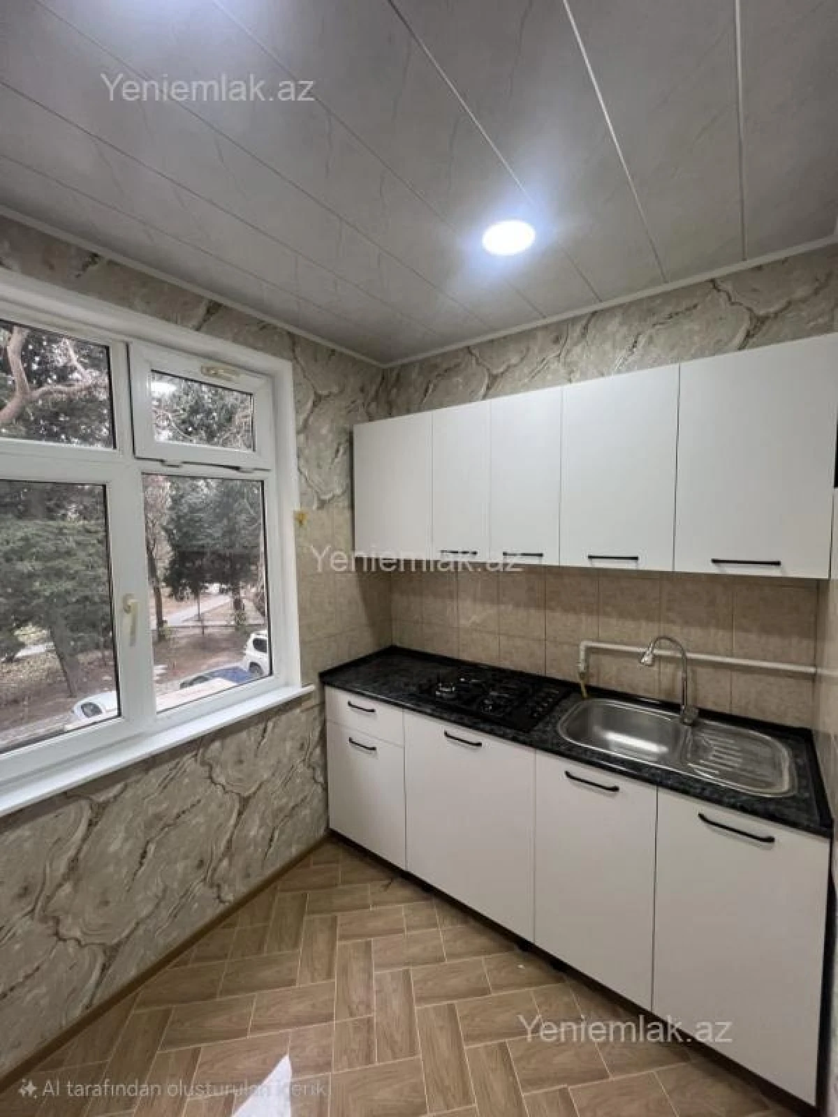 Satılır 2 otaqlı köhnə tikili 55 m²