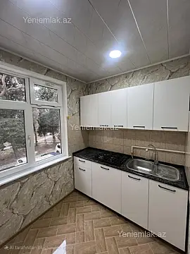 Satılır 2 otaqlı köhnə tikili 55 m²