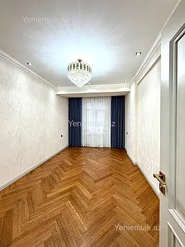Satılır 3 otaqlı yeni tikili 138 m²