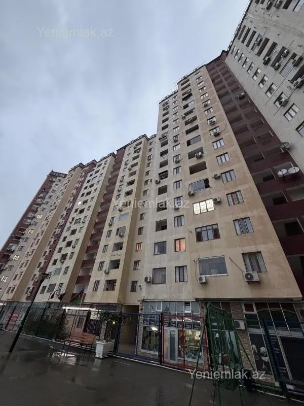 Satılır 3 otaqlı yeni tikili 90 m²