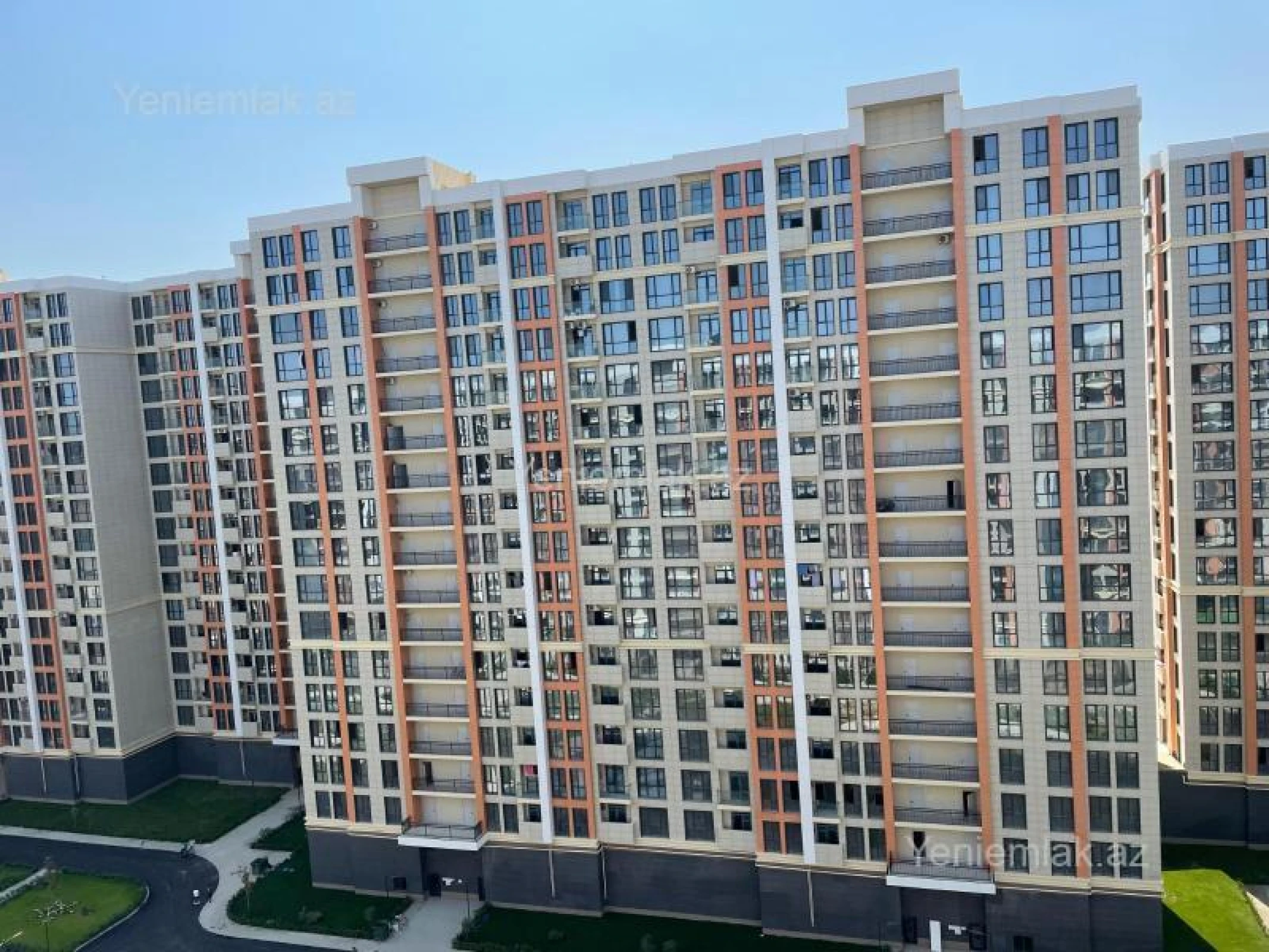 Satılır 3 otaqlı yeni tikili 72 m²