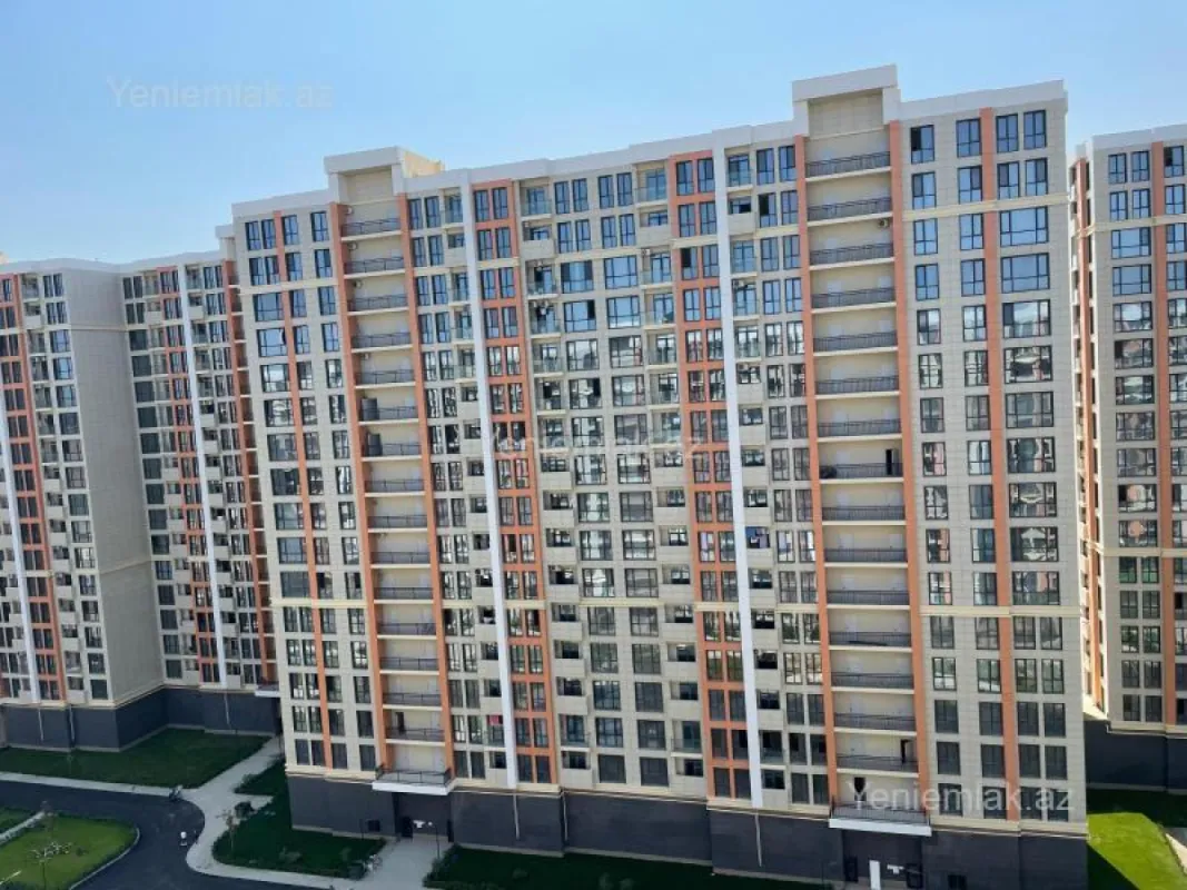 Satılır 3 otaqlı yeni tikili 72 m²
