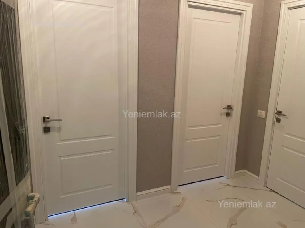 Satılır 3 otaqlı yeni tikili 72 m²