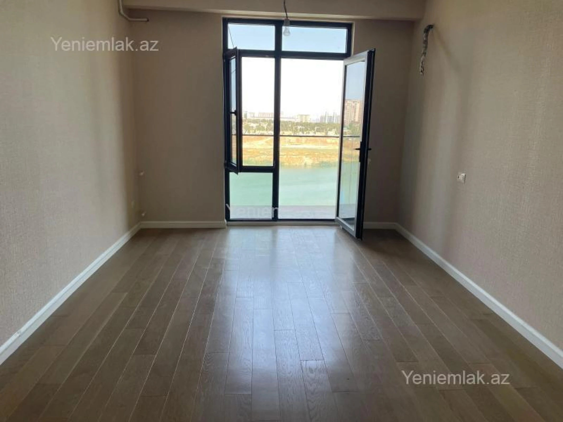 Satılır 3 otaqlı yeni tikili 72 m²