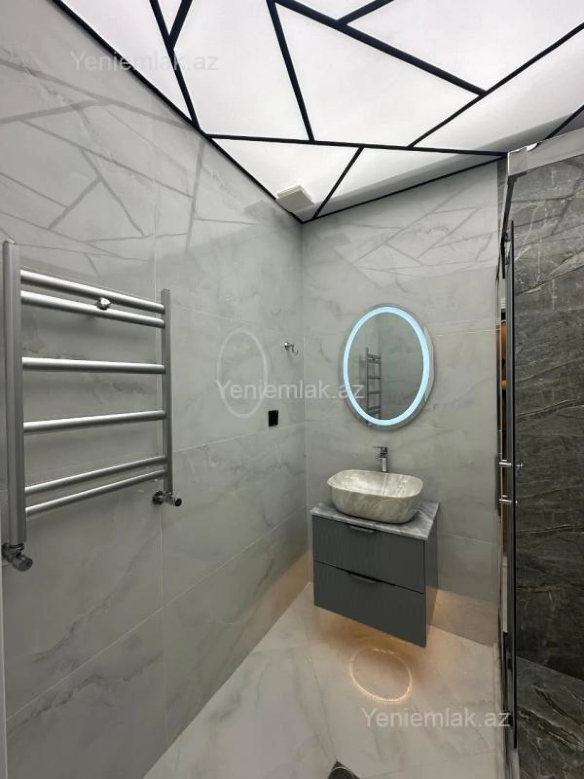 Satılır 2 otaqlı yeni tikili 63 m²