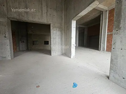 Satılır 2 otaqlı obyekt 208 m²