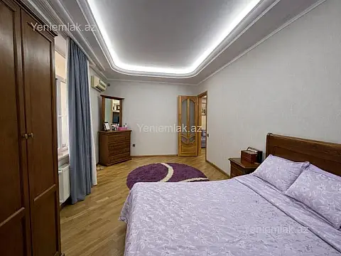Satılır 3 otaqlı yeni tikili 170 m²
